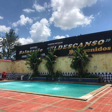 Hotel Y Balneario El Descanso Βιλιαβισένσιο Εξωτερικό φωτογραφία
